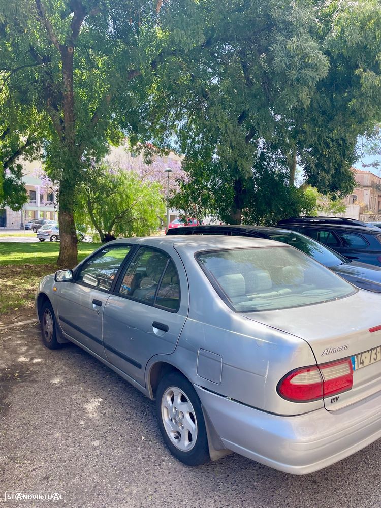 Nissan Almera 1.4 SLX - 2