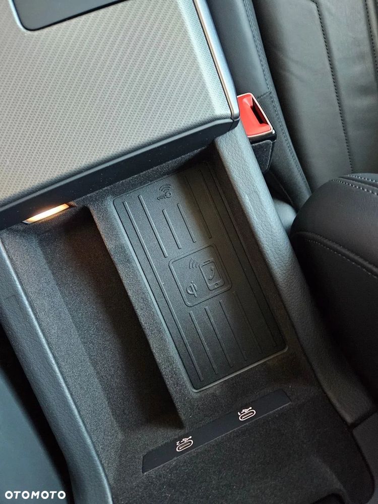 Audi A6 Avant - 27