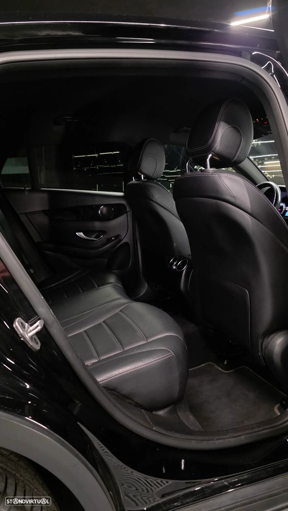 Mercedes-Benz GLC 300 e Coupe 4Matic 9G-TRONIC Avantgarde Advanced - 18