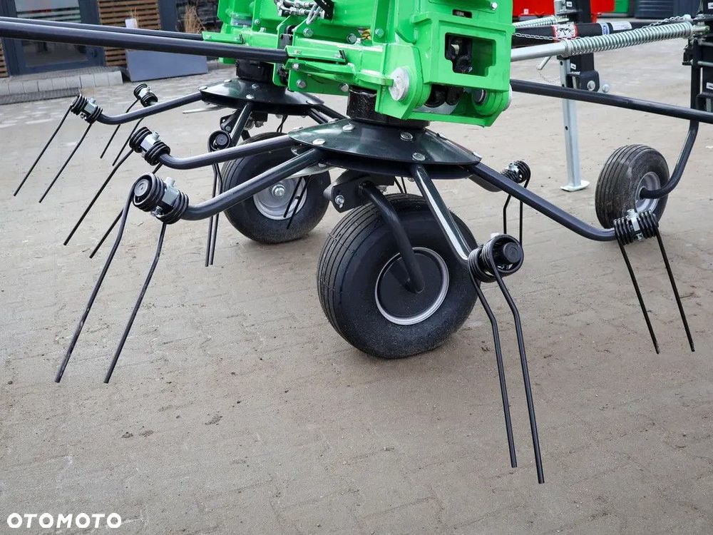 Przetrząsacz karuzelowy Talex TORNADO 550 cm 5,5m - 6