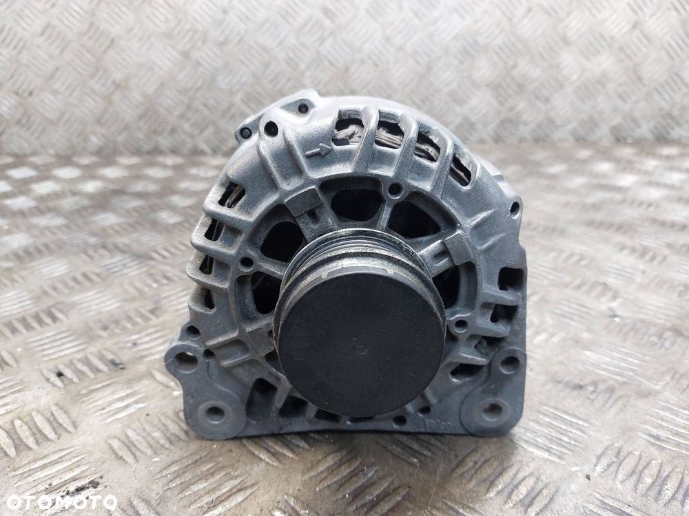 ALTERNATOR VOLKSWAGEN PASSAT B5 1.9 TDI 028903029E ID: 236949 - 1