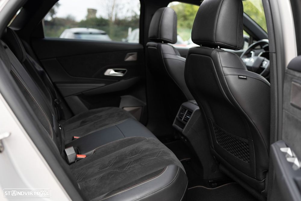 DS DS7 Crossback E-Tense Performance Line EAT8 - 37