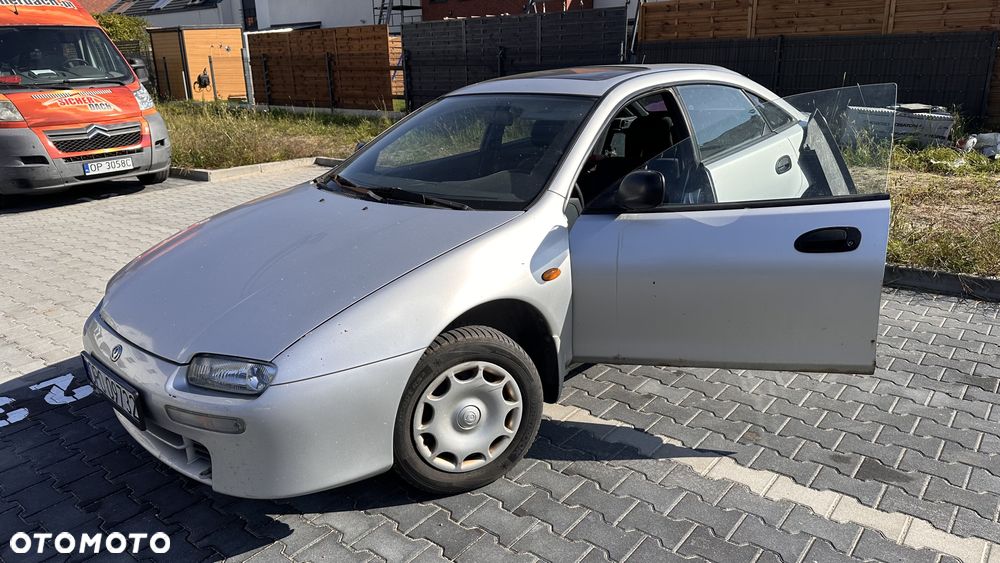 Mazda 323F 1.5 Exclusive - 3