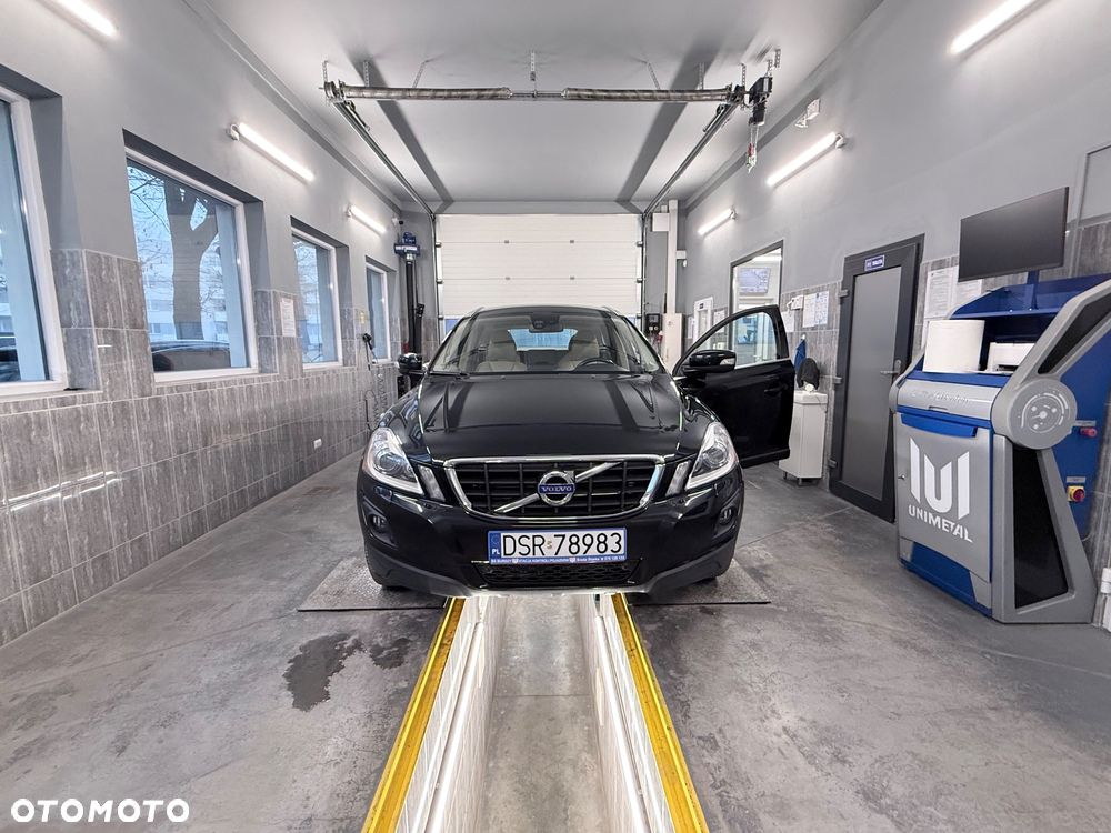 Volvo XC 60 D5 AWD - 5