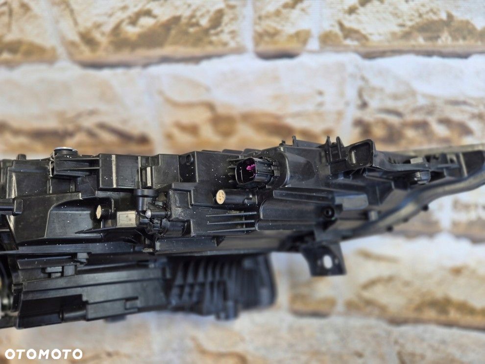 audi q8 24\'\' lift matrix led 4m8941039 lewa lampa europa - 11