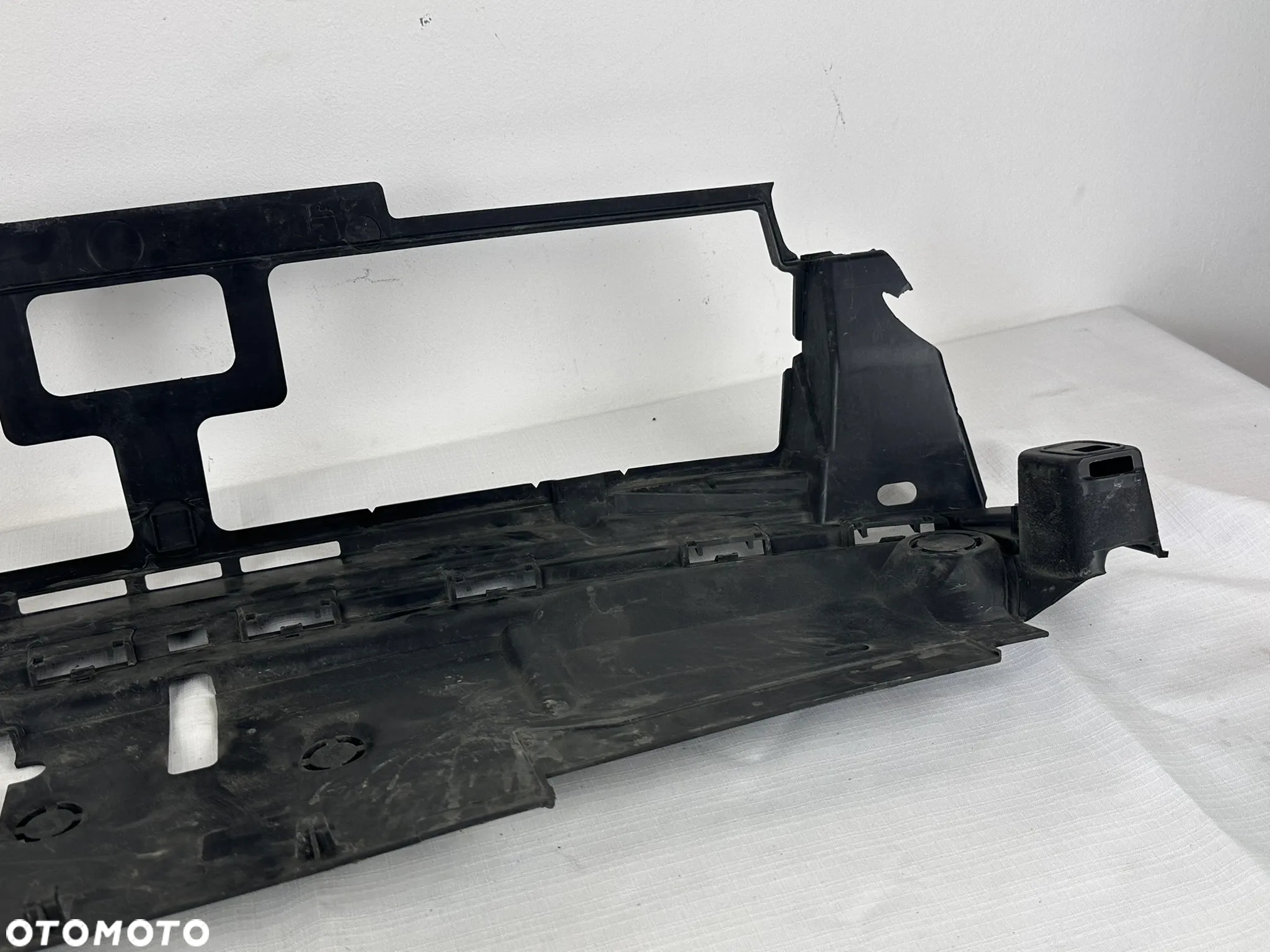 Peugeot 308 III Wzmocnienie przednie/Panel mocowania - 9