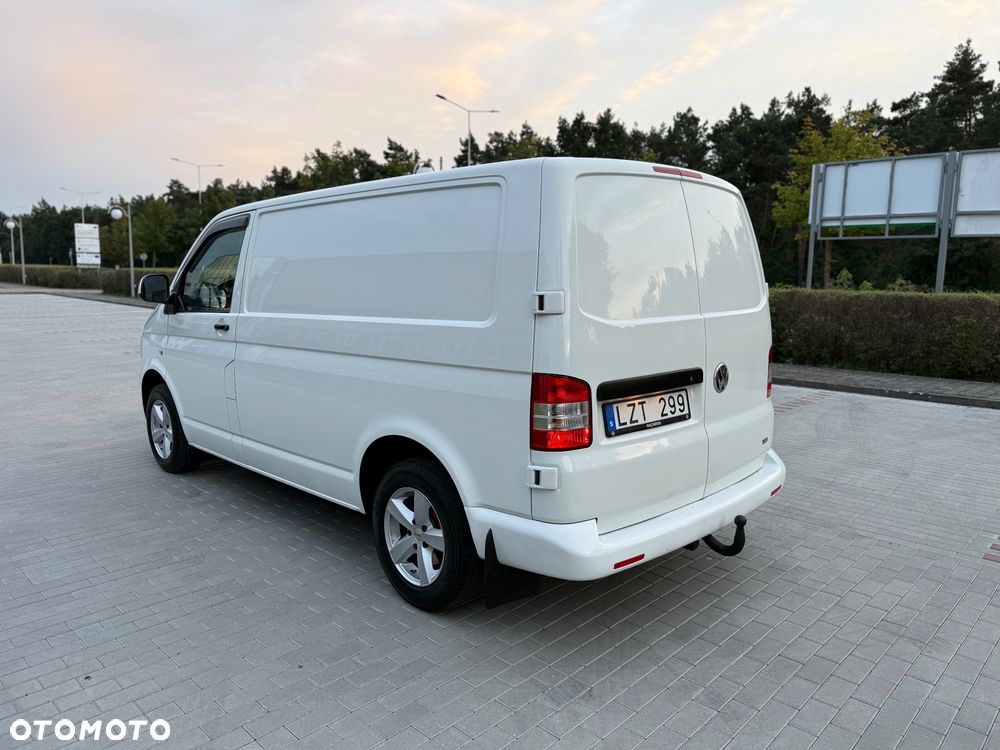 Volkswagen Transporter - 21