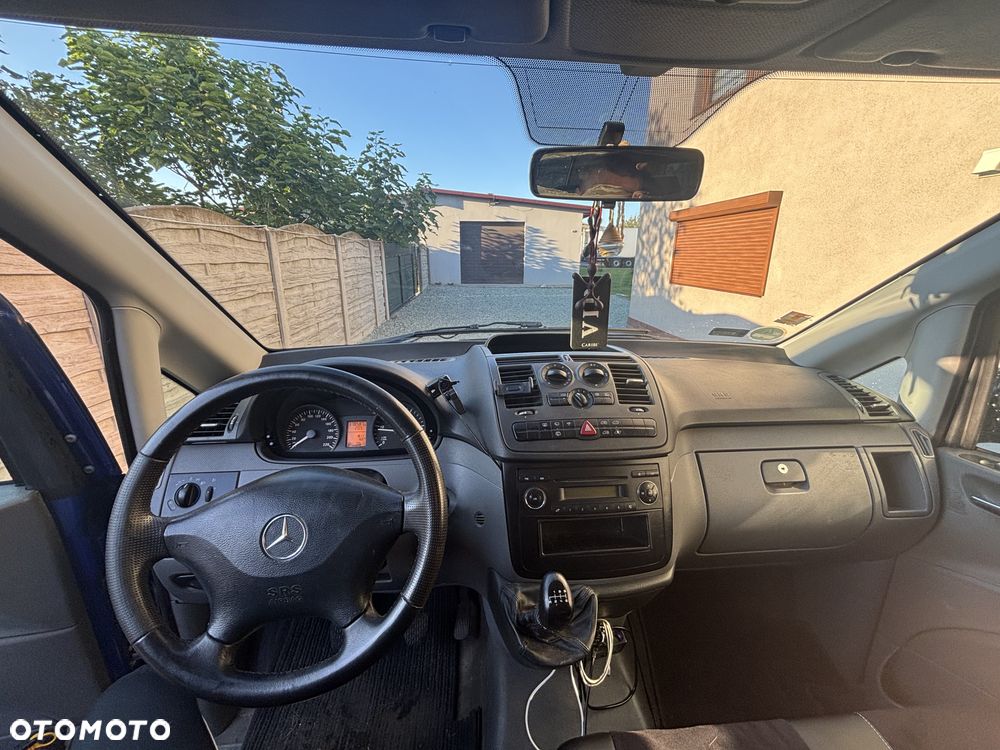 Mercedes-Benz Vito Univan 639.603 - 8