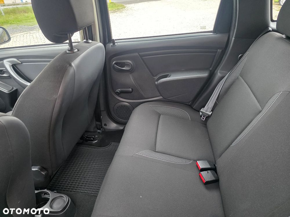 Dacia Duster 1.6 SCe S&S - 13