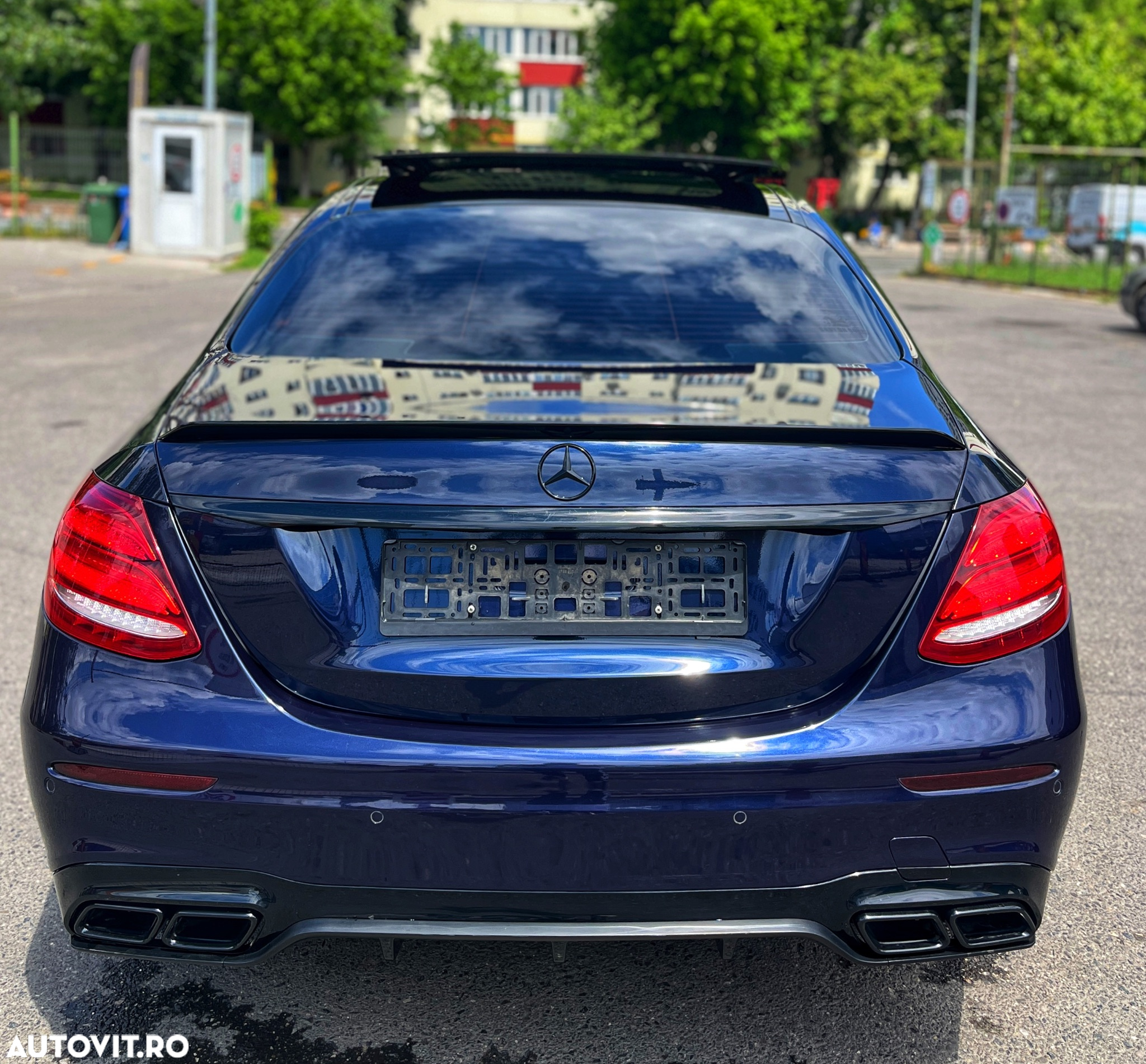Mercedes-Benz E 220 d T-Modell Aut. - 6