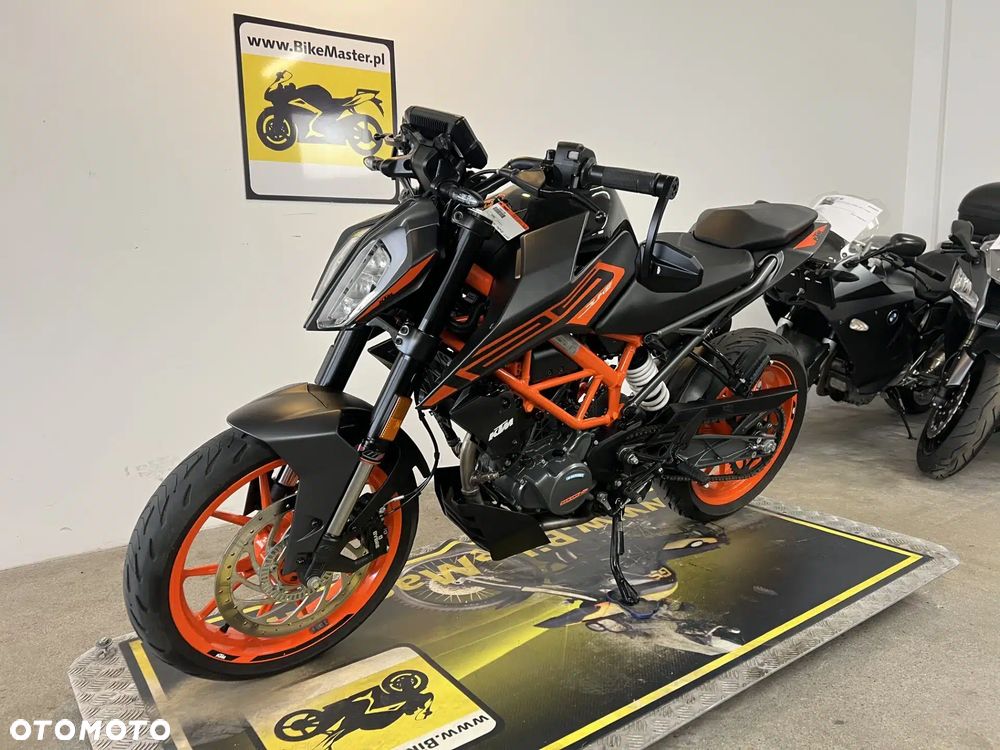 KTM Duke - 4