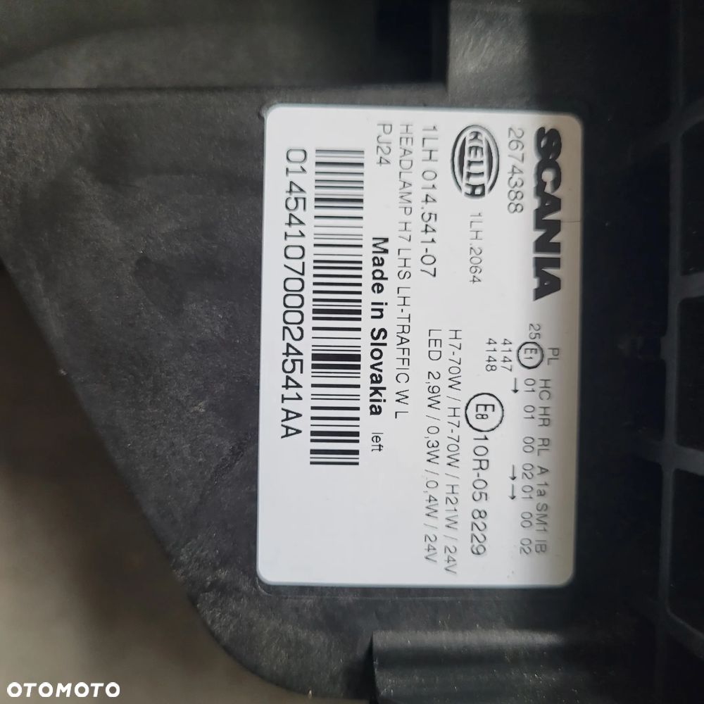 LAMPA ROBOCZA SCANIA RS NM.26743388 ORYGINAŁ CHWALIM116 - 3