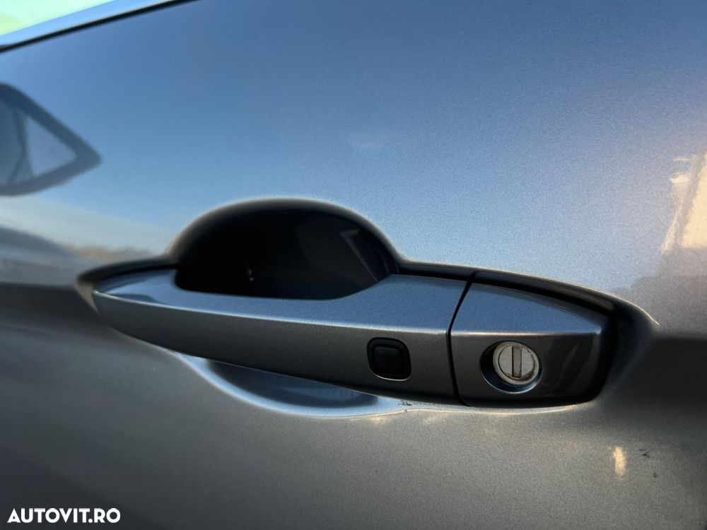 MITSUBISHI Eclipse Cross 2023 — imagine 48