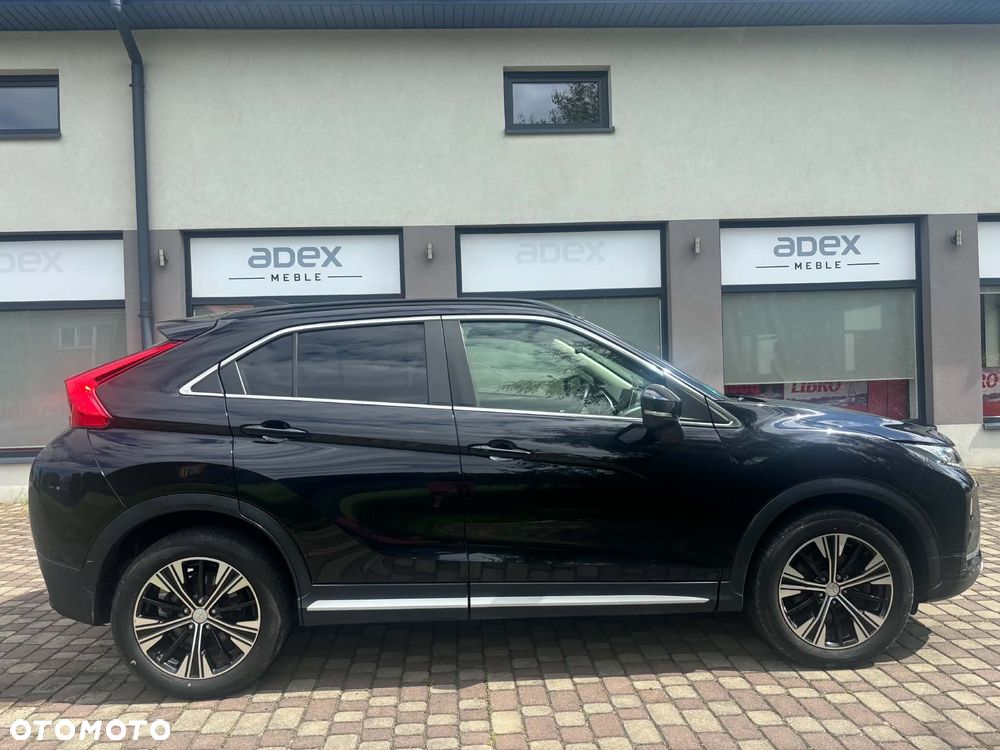 Mitsubishi Eclipse Cross - 11