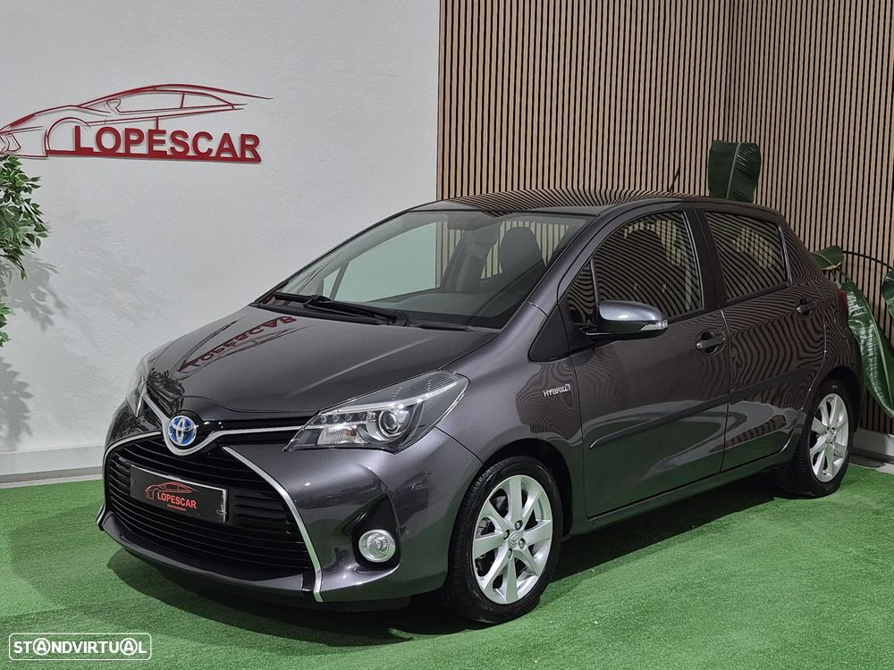 Toyota Yaris 1.5 HSD Comfort+P.Techno - 1