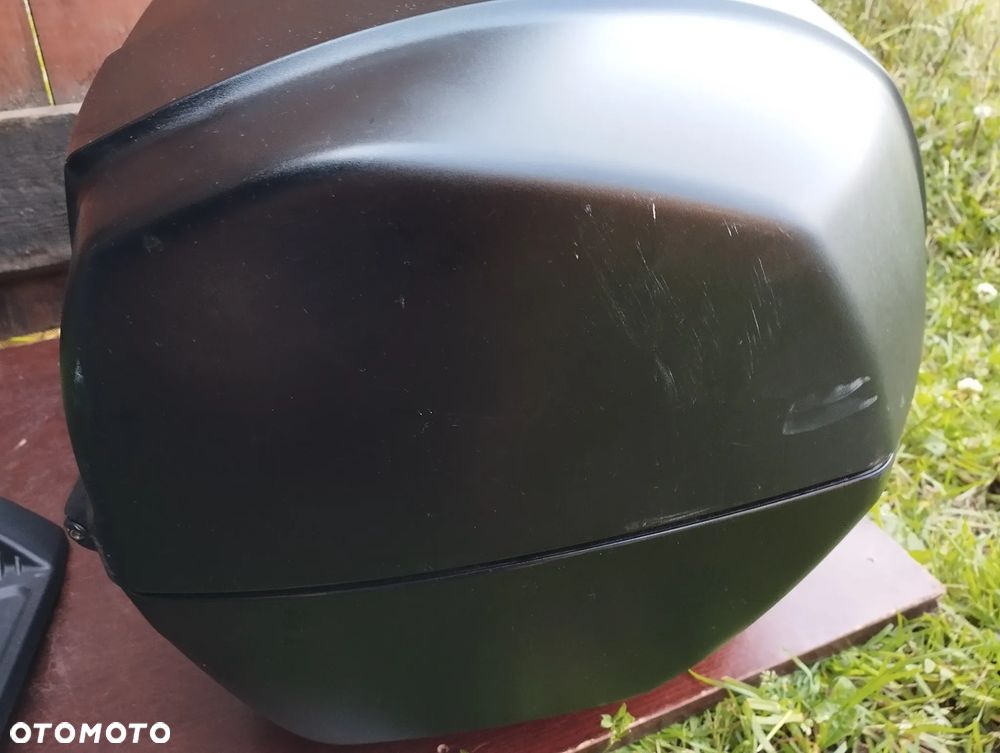 Yamaha FJR 1300 kufer centralny - 5