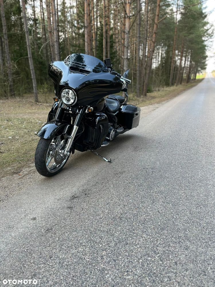 Harley-Davidson CVO Street Glide - 8