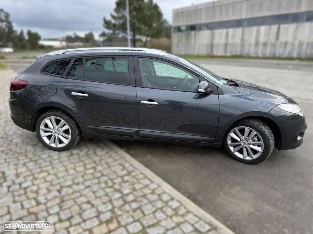 Renault Mégane Sport Tourer 1.5 dCi Dynamique S EDC CO2 Champion - 3