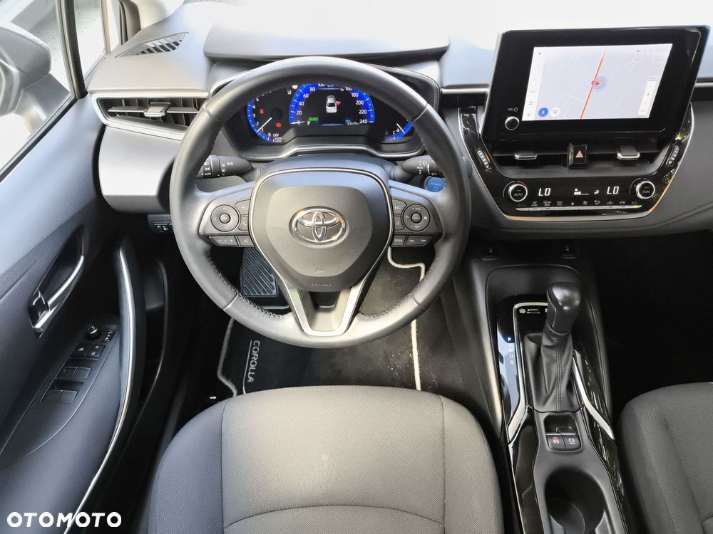 Toyota Corolla 1.8 Hybrid Comfort - 12