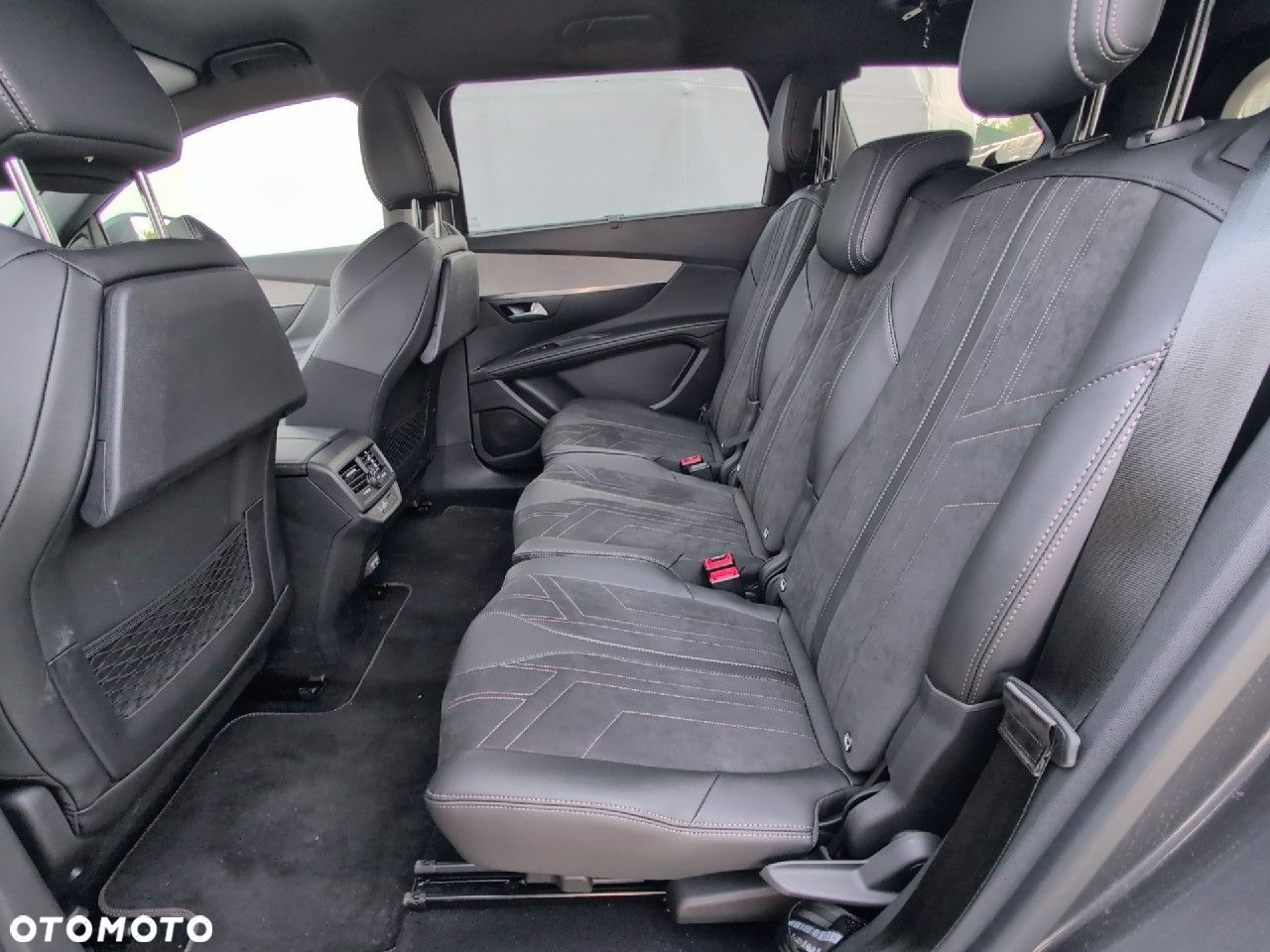 Peugeot 5008 - 10
