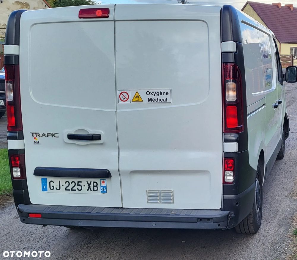Renault Trafic - 14