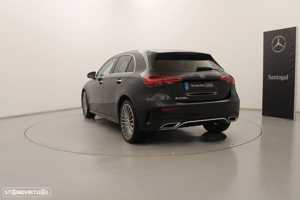 Mercedes-Benz A 250 e - 9