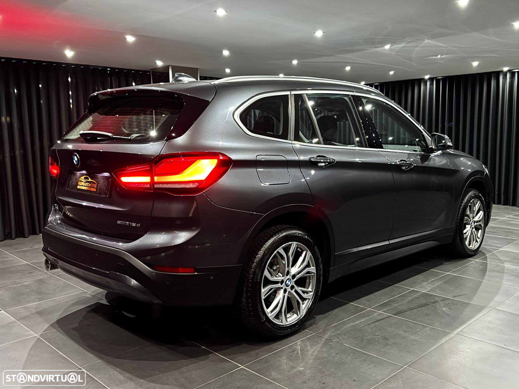 BMW X1 16 d sDrive Pack Essence Auto - 8