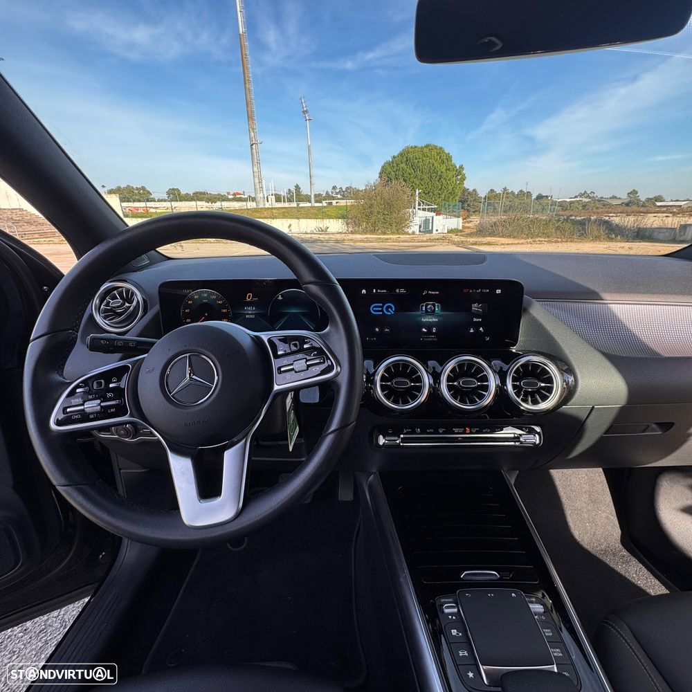 Mercedes-Benz EQA 250 - 11