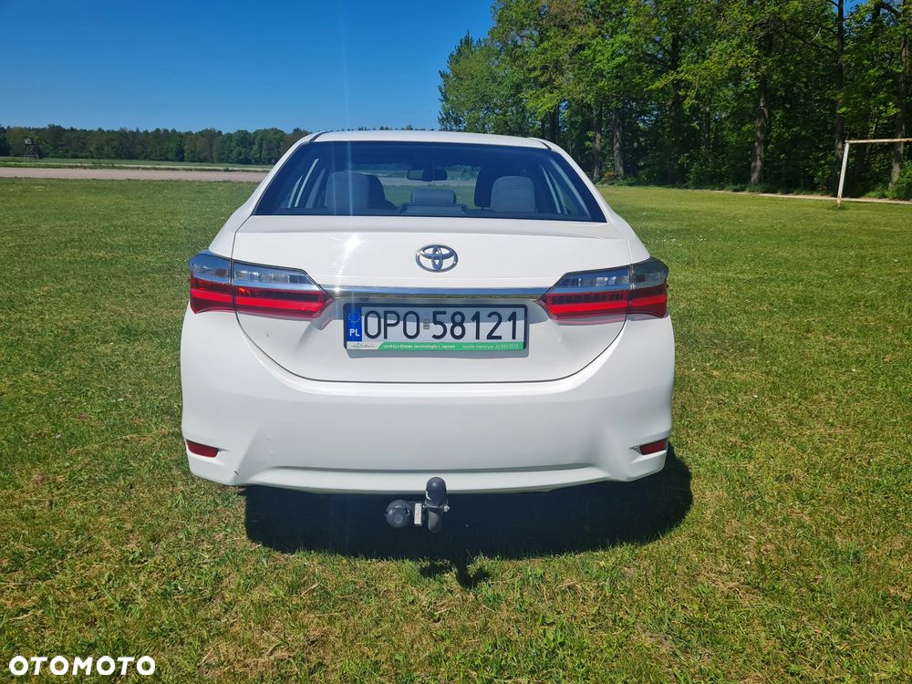 Toyota Corolla 1.4 D-4D Comfort - 14
