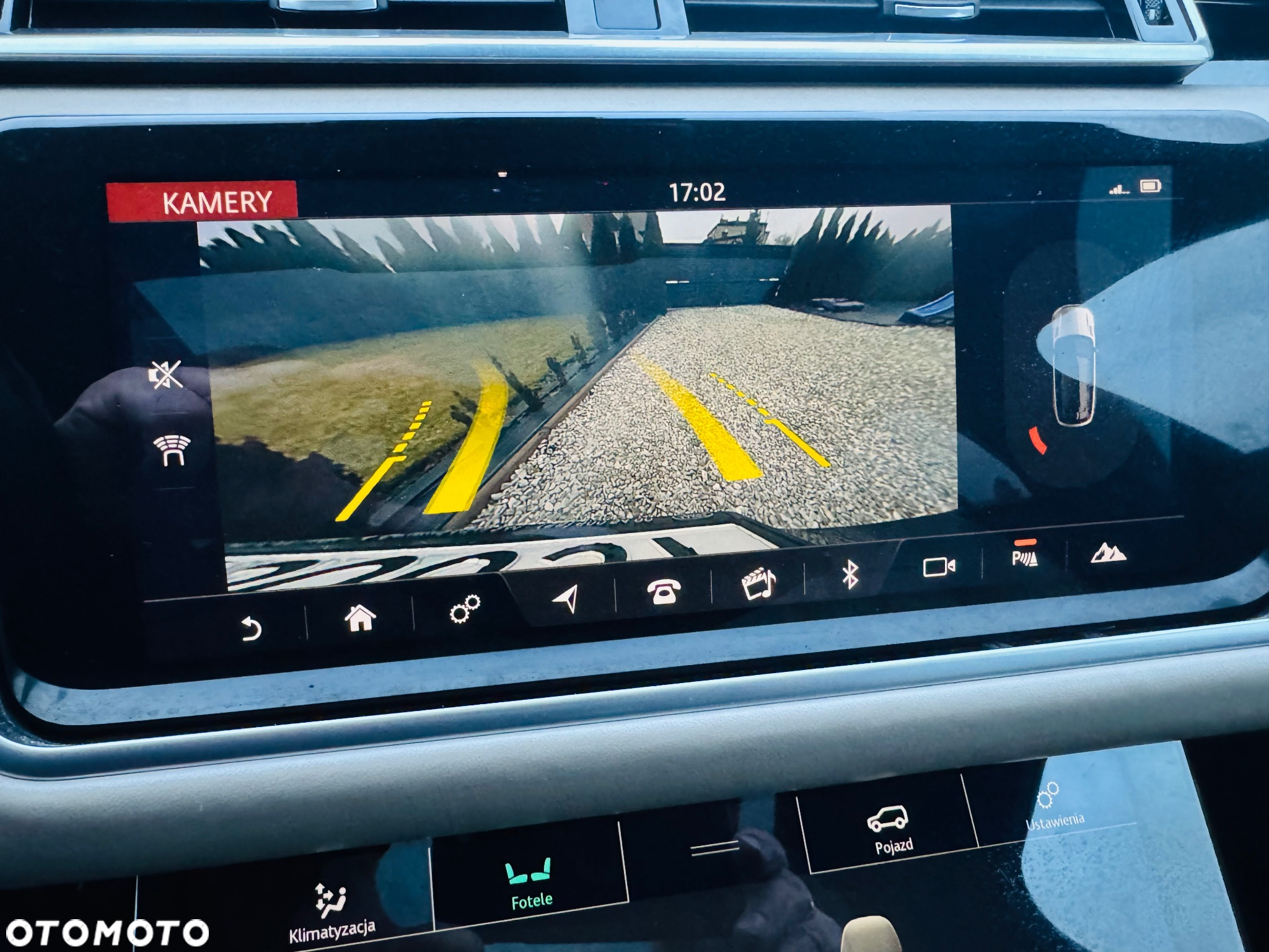 Land Rover Range Rover Velar 2.0d R-Dynamic HSE - 27