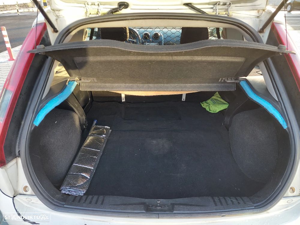 Ford Fiesta - 7