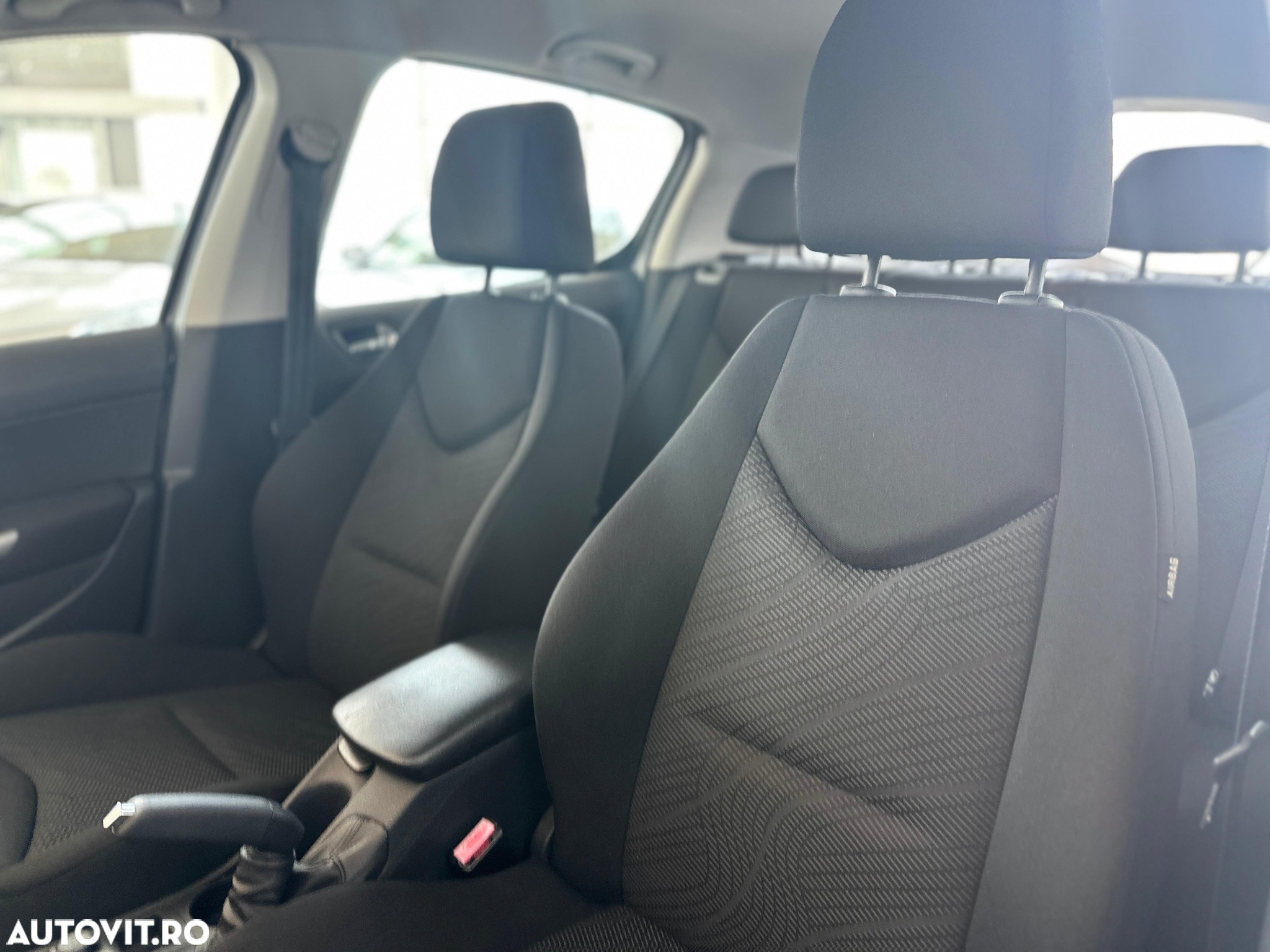 Peugeot 308 1.6 VTi Active - 17