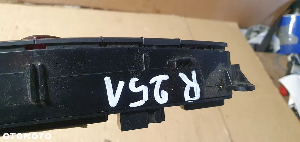 Przełącznik włącznik świateł awaryjnych grzania foteli ESP PDC Mercedes R-Klasa W251 R251 A2518704510 - 8