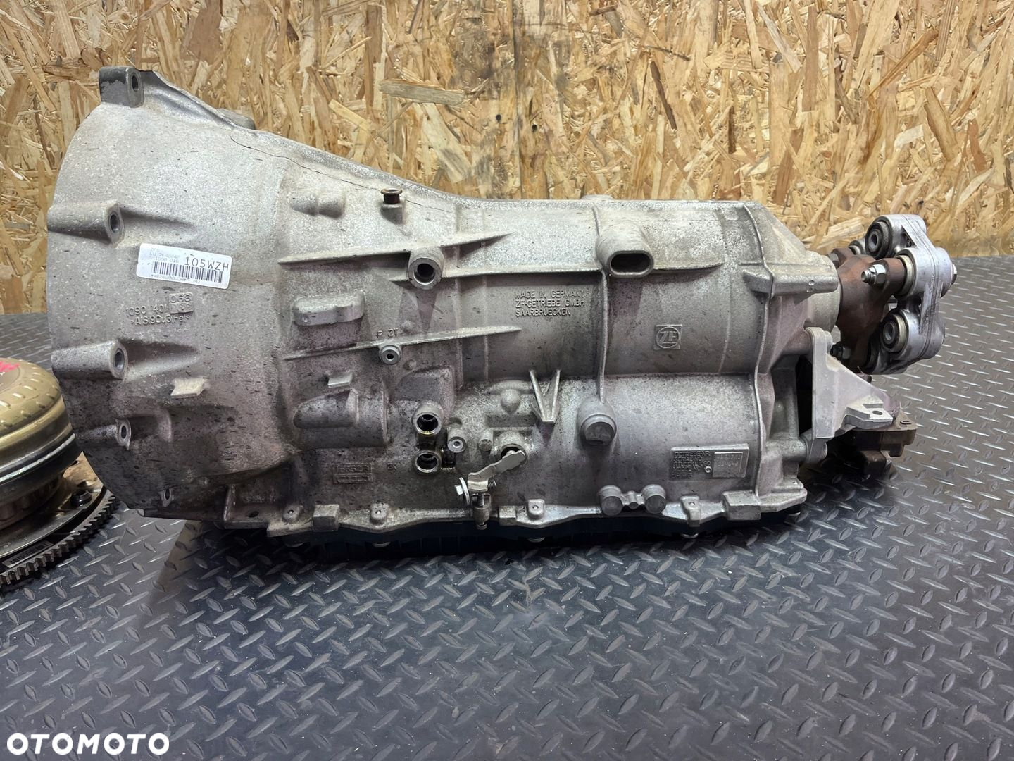 BMW F10 F11 N47 SKRZYNIA BIEGÓW AUTOMAT KONWERTER 8HP-45 8HP45 7642242 - 4