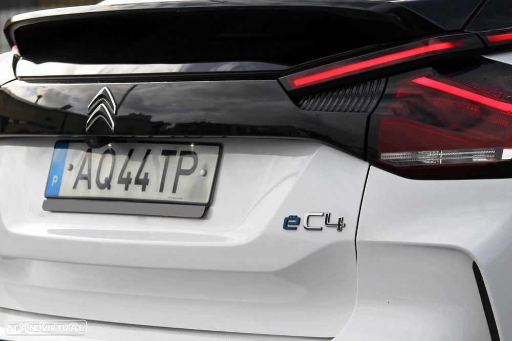 Citroën e-C4 50 kWh Shine - 10