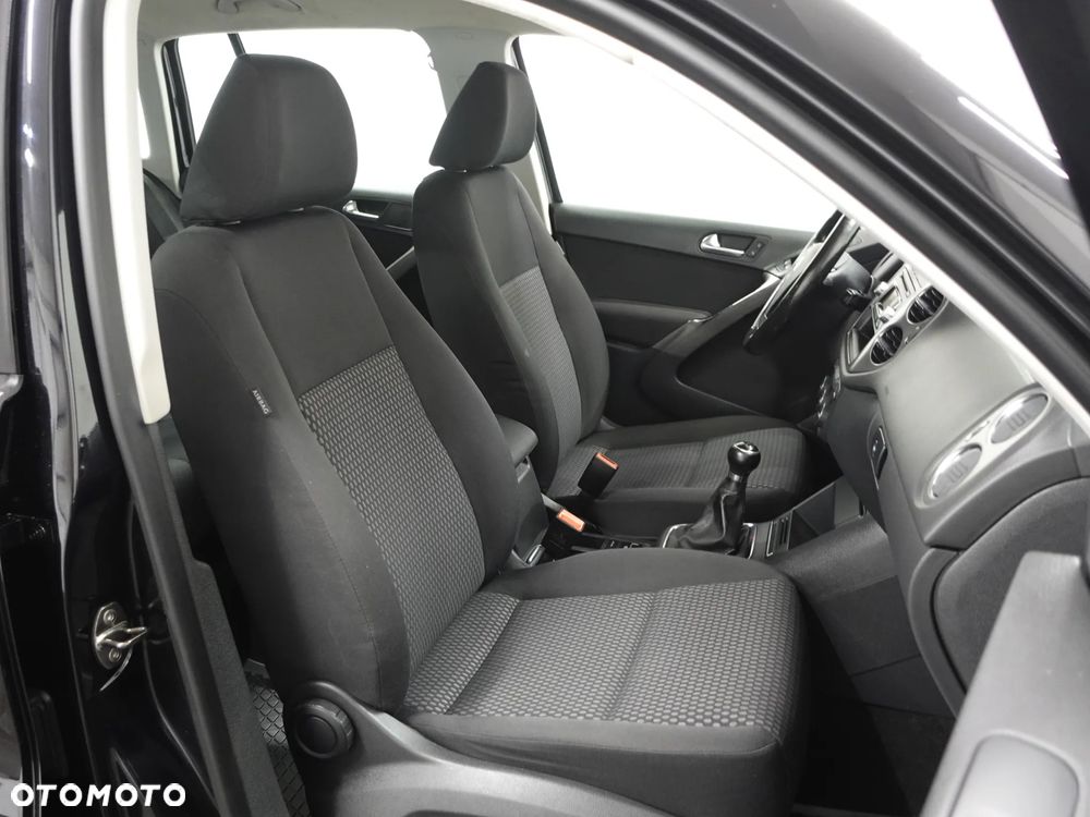 Volkswagen Tiguan 1.4 TSI BlueMotion Technology Trend & Fun - 25