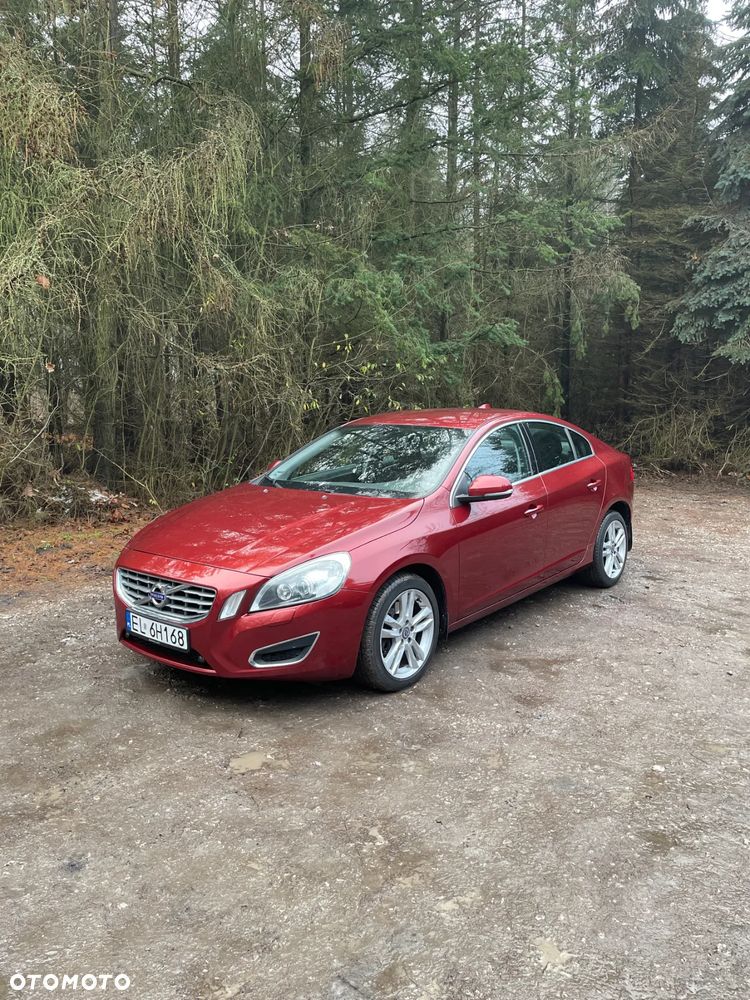 Volvo S60 D5 Momentum - 1