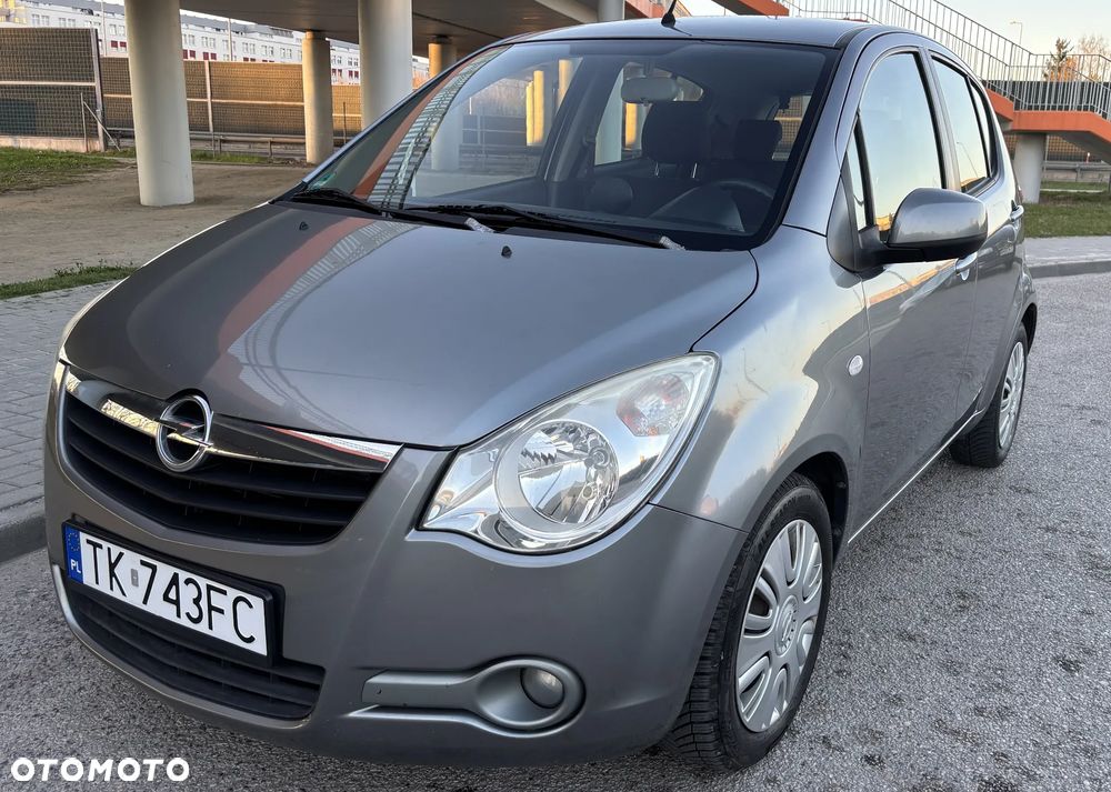 Opel Agila 1.0 - 2