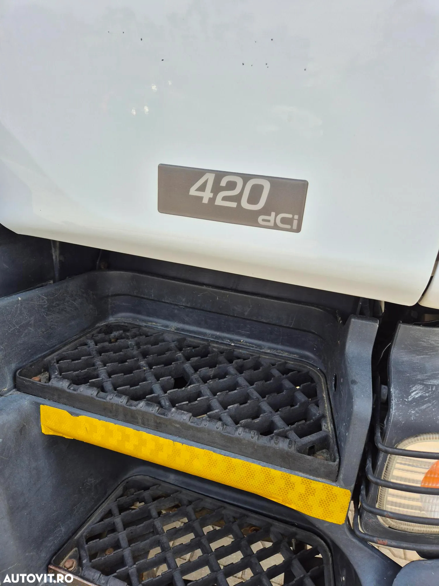 Renault Kerax 6x6 - 3