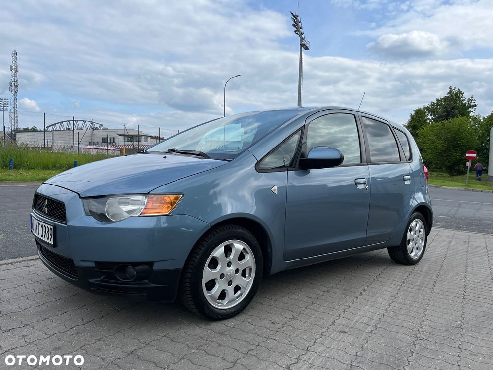 Mitsubishi Colt - 20