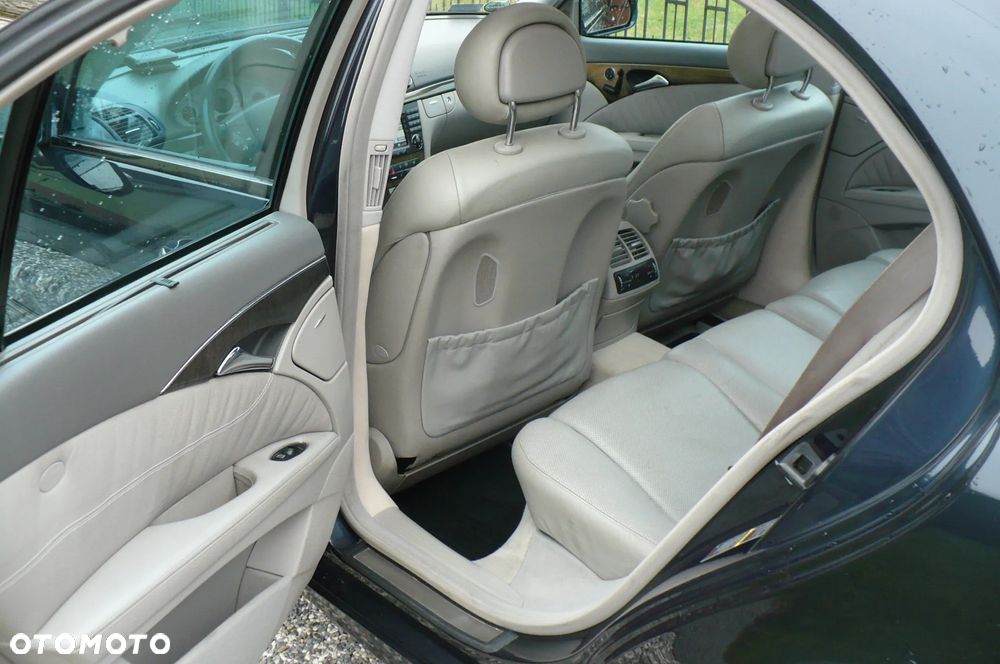 Mercedes-Benz Klasa E 500 Avantgarde - 8