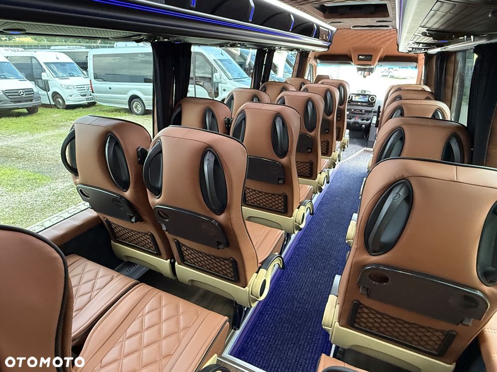 Mercedes-Benz Sprinter 519 Panoramic Line | JD - 18