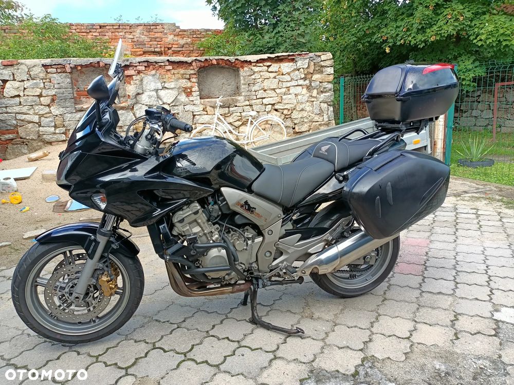 Honda CBF - 2