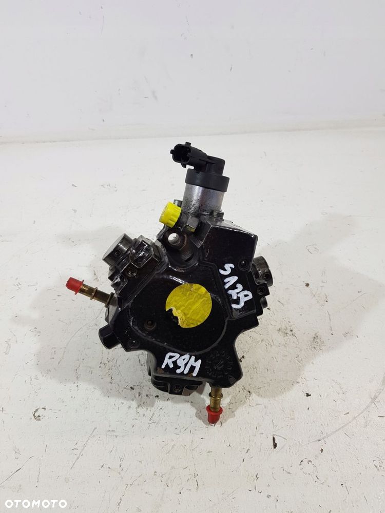 pompa wtryskowa 0445010439 mercedes w205 1.6 cdi - 1