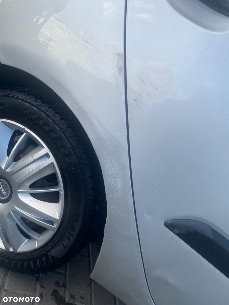 Hyundai i10 - 8