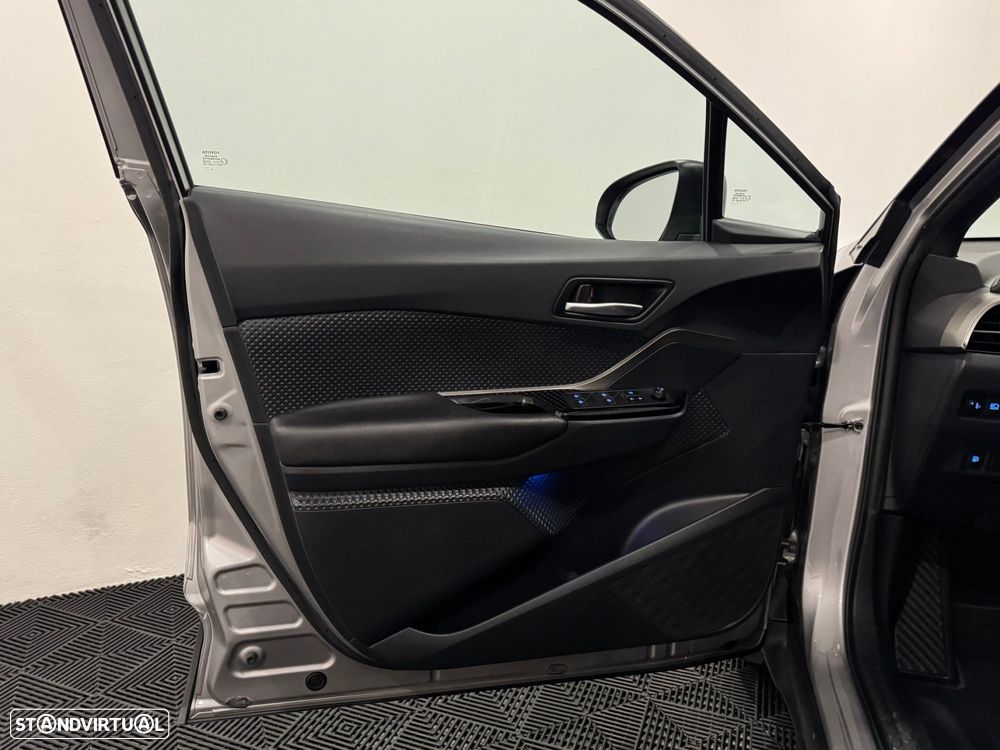 Toyota C-HR 1.8 HSD Comfort+P.Style - 53