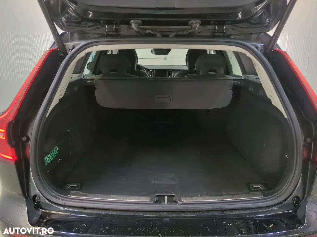 Volvo V60 B5 B AWD Geartronic Momentum Pro - 6