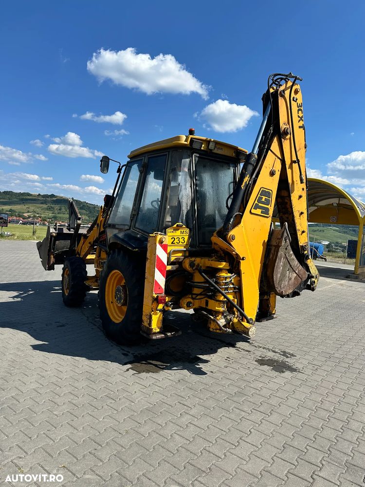 JCB 3CX - 4