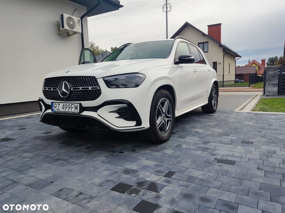 Mercedes-Benz GLE - 12
