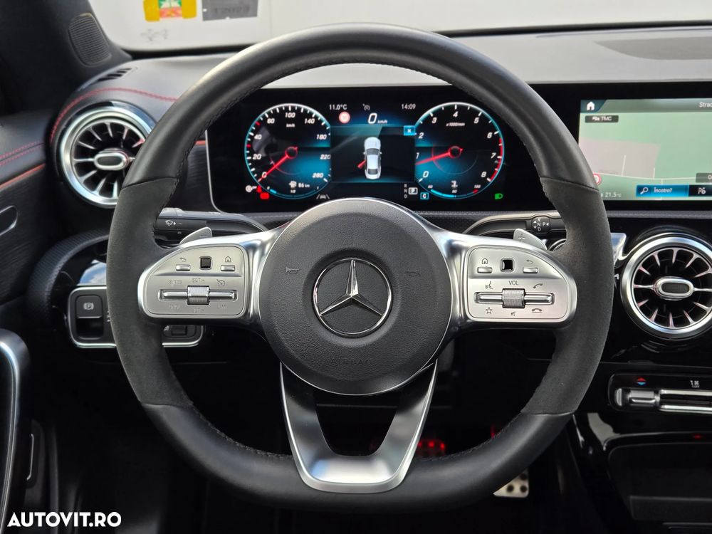 Mercedes-Benz CLA 220 4Matic 8G-DCT AMG Line Advanced Plus - 29